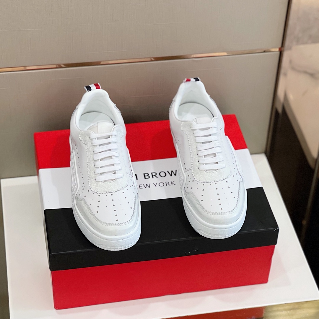 GIÀY THOM BROWNE SNEAKERS SHOES AAA