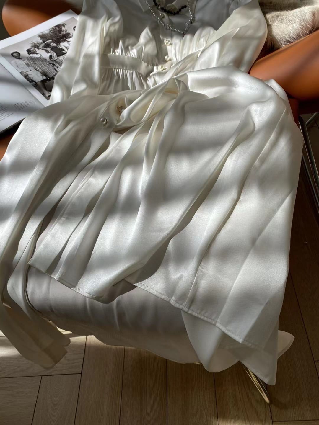BỘ ĐỒ COCO CHANEL WHITE LONG PARTY High Classy