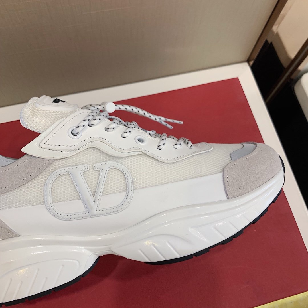 GIÀY VALENTINO V LOGO LEATHER SNEAKER SHOES AAA
