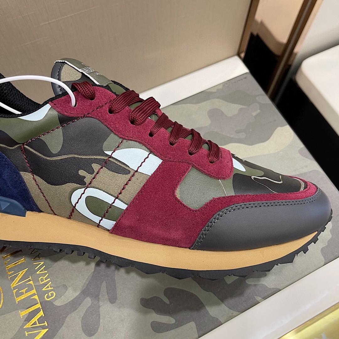 GIÀY VALENTINO STUDD LEATHER RUNNER SNEAKER SHOES AAA