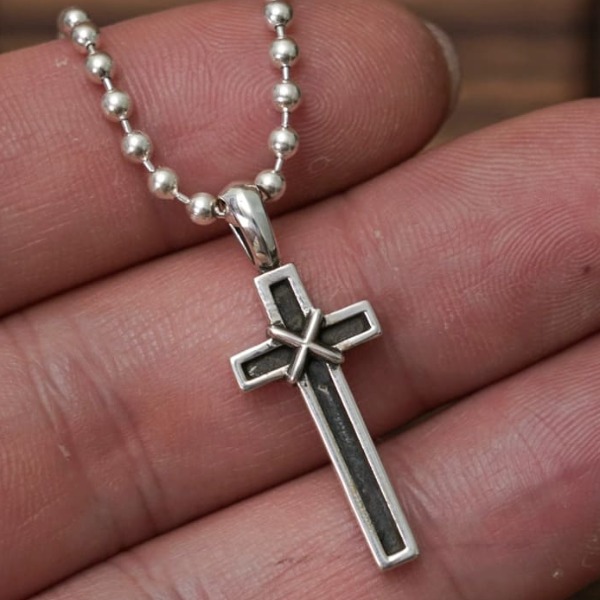 VÒNG CỔ CHROME HEARTS CROSS HÌNH THÁNH GIÁ Bạc S925