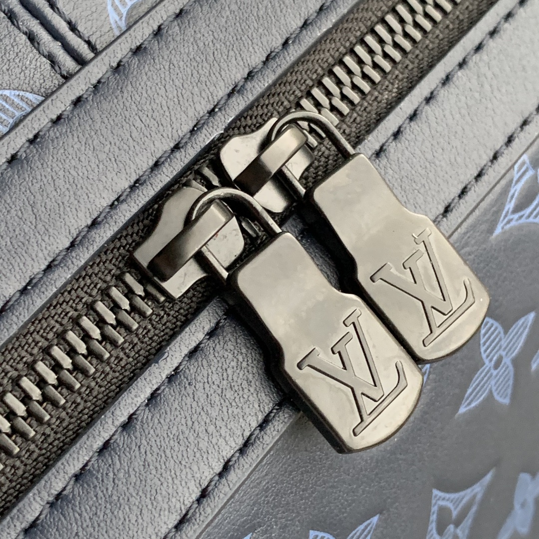 BALO LOUIS VUITTON MONOGRAM SHADOW Leather Backpack-Blue