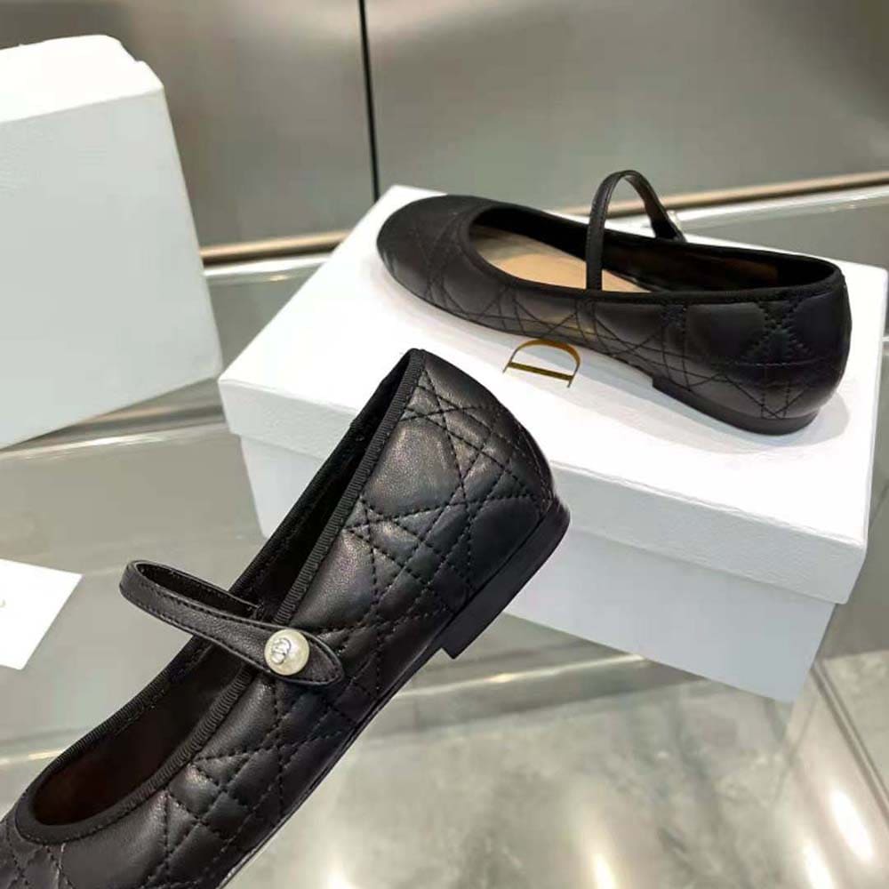 GIÀY Dior Women Ballet Flat Black Quilted Cannage Calfskin
