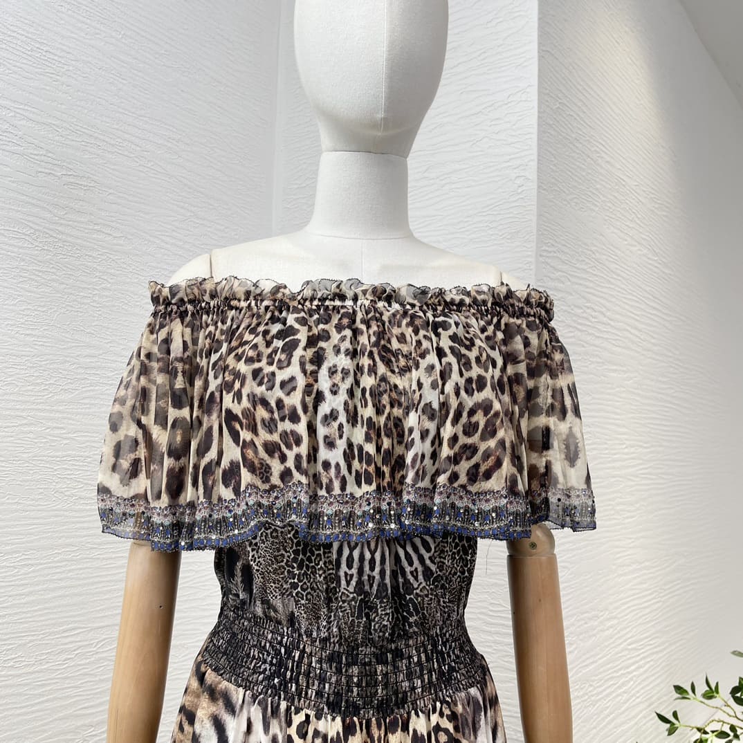 VÁY CAMILLA Worldcloset Diamonds Pressed Leopard Print Off the Shoulder Midi Dress High Classy