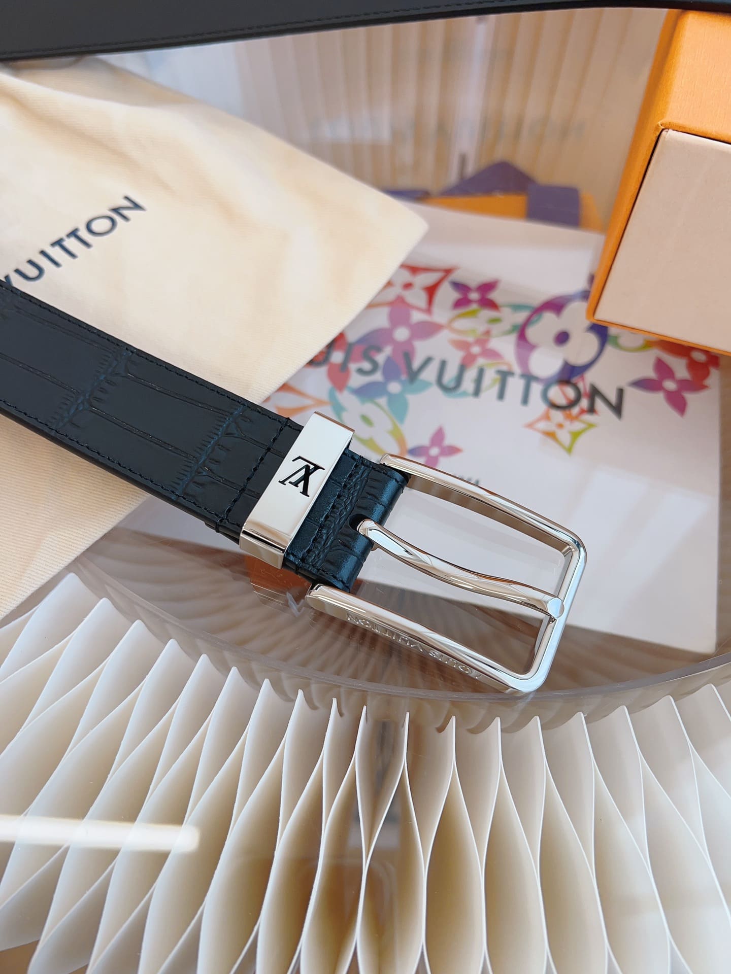 DÂY LƯNG LOUIS VUITTON BLACK CROCODILE LEATHER Da cá sấu khóa bạc