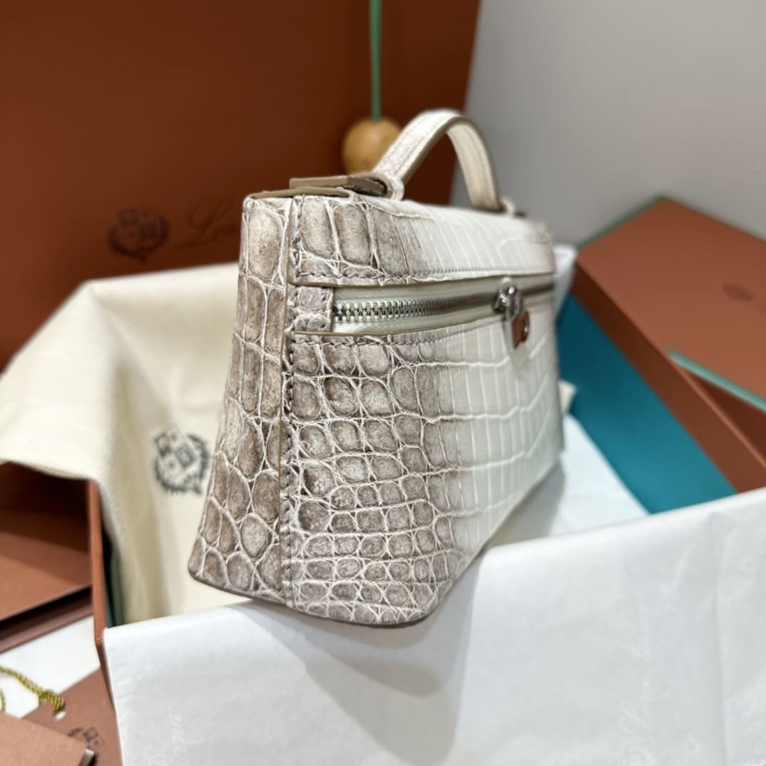 TÚI Loro Piana Women Extra bằng da cá sấu bạch tạng Himalayan(Liên hệ để được giá tốt nhất)