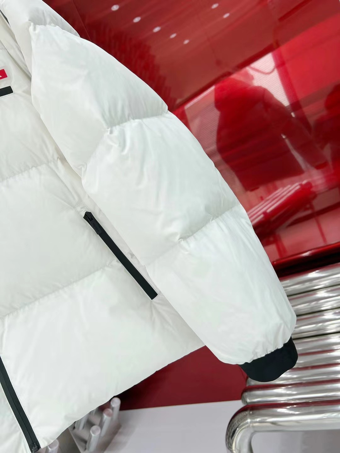 ÁO PRADA FEATHER DOWN JACKET