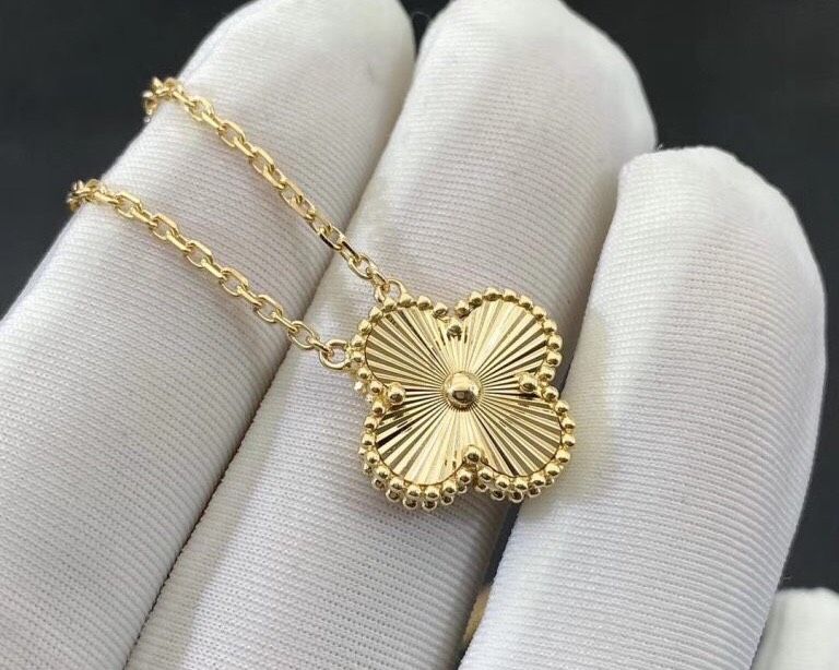 DÂY CHUYỀN VAN CLEEF & ARPELS ALHAMBRA FINE GOLD 18K YELLOW GOLD