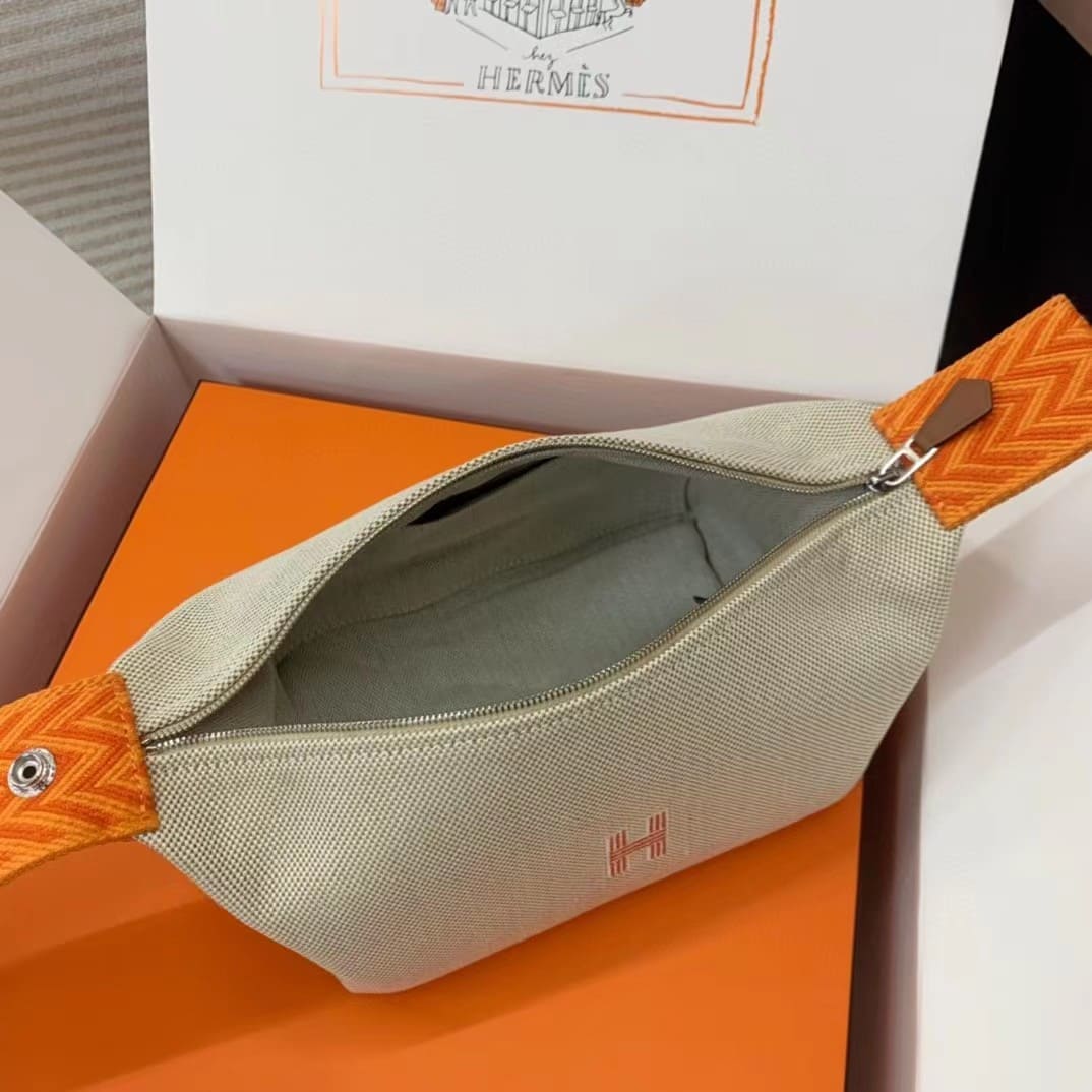 TÚI HERMES TROUSSE DE TOILETTE BRIDE A BRAC PM H MÀU CAM