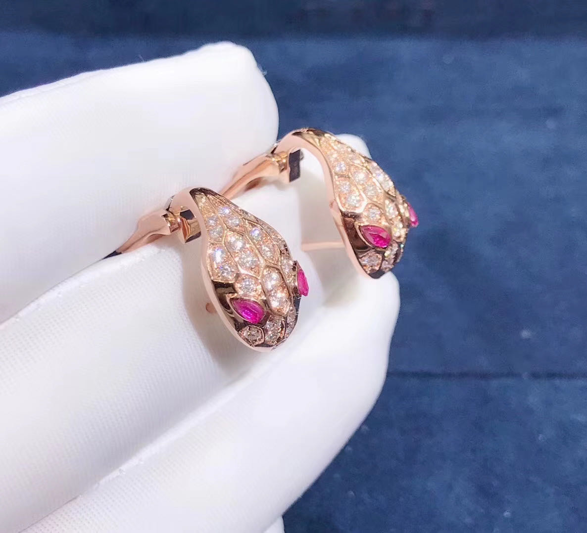 BÔNG TAI VÀNG HỒNG BVLGARI Serpenti 18k rose gold diamonds