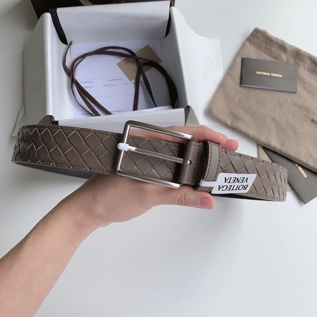 DÂY LƯNG BOTTGA VENETA BEIGE INTRECCIATO LEATHER Khóa bạc