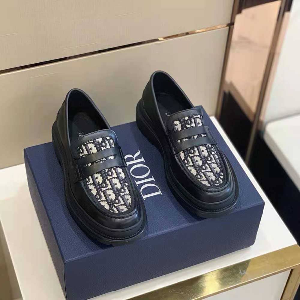 GIÀY DIOR  Explorer Loafer Beige and Black Dior Oblique Jacquard