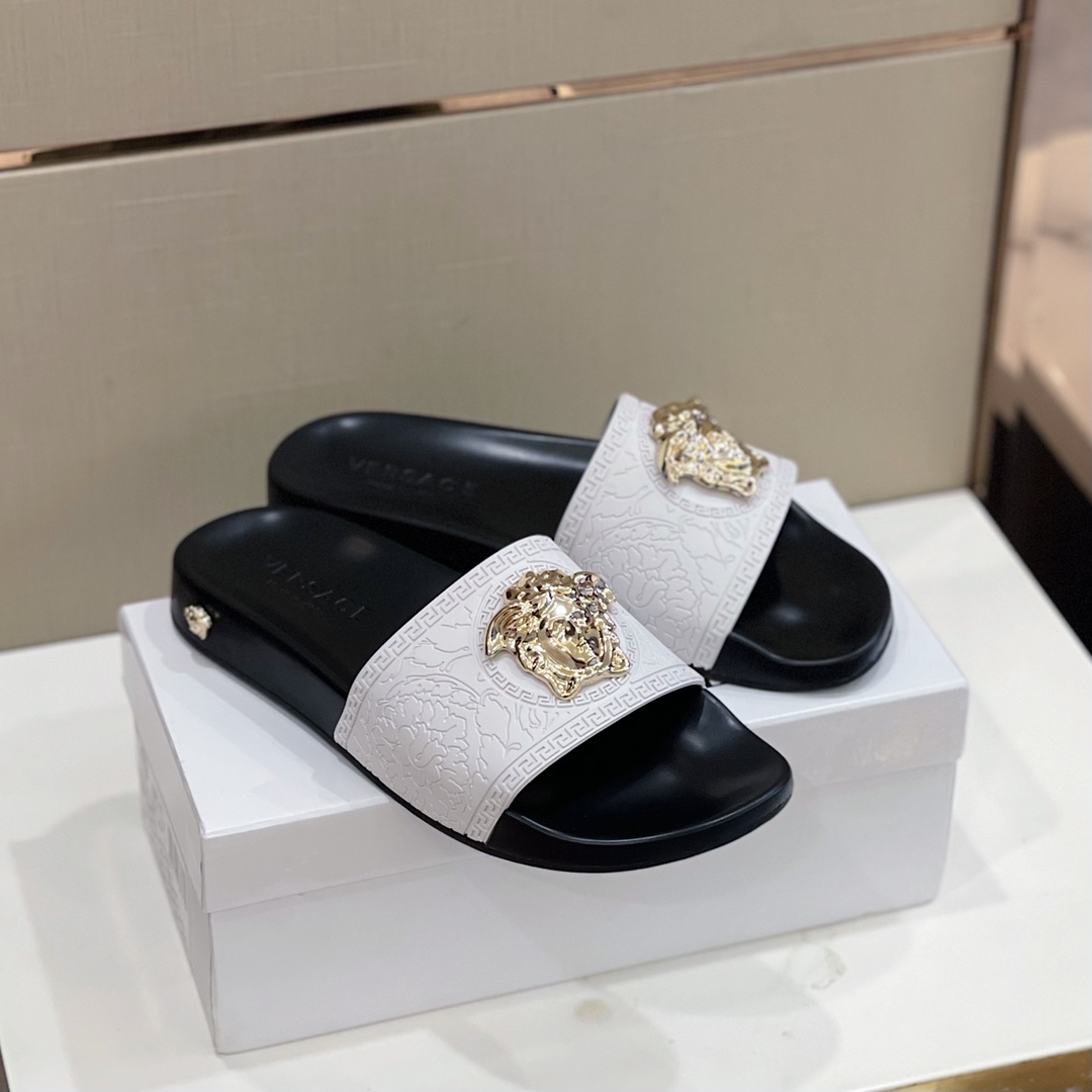 DÉP VERSACE MEDUSA HEAD SLIPPER