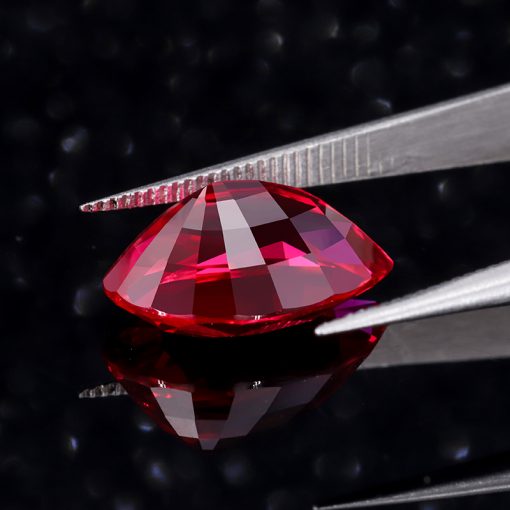 SYNTHENTIC GEMSTONE RED RUBY