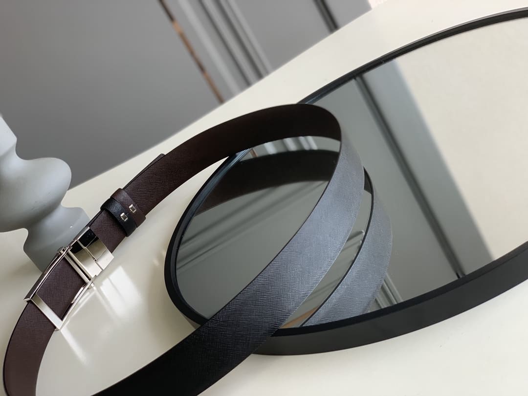 DÂY LƯNG PRADA BLACK SAFFIANO LEATHER Khóa da