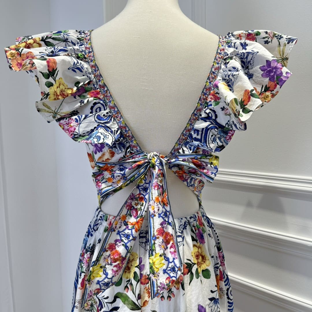 VÁY CAMILLA V NECK DIAMOND BUTTERFLY MID DRESS High Classy