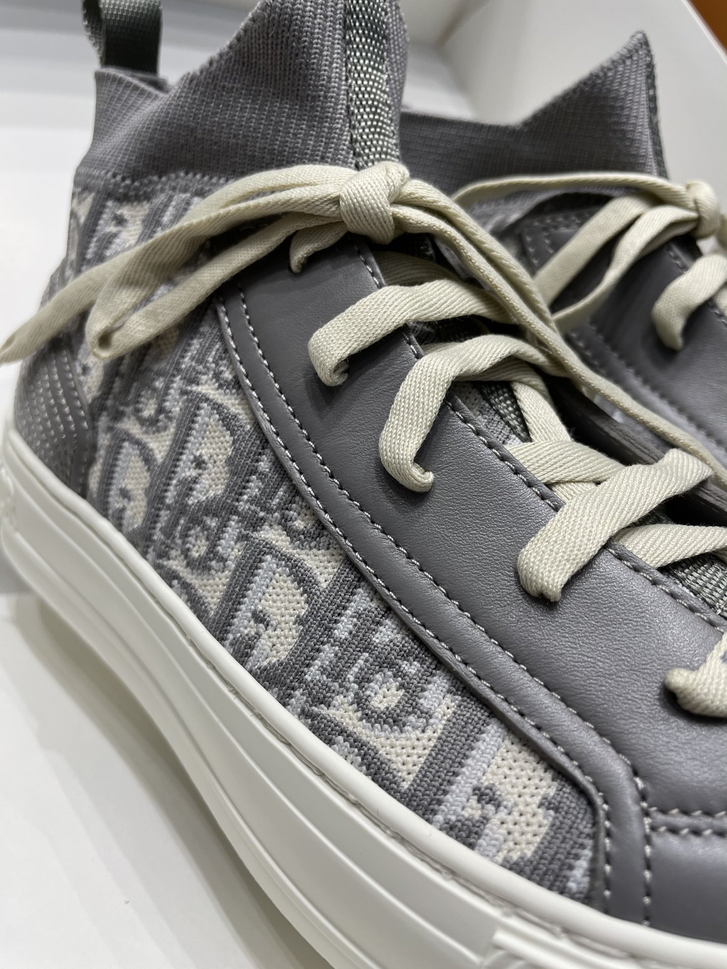 GIÀY Christian Dior Walk'N 23 Oblique High Top Grey