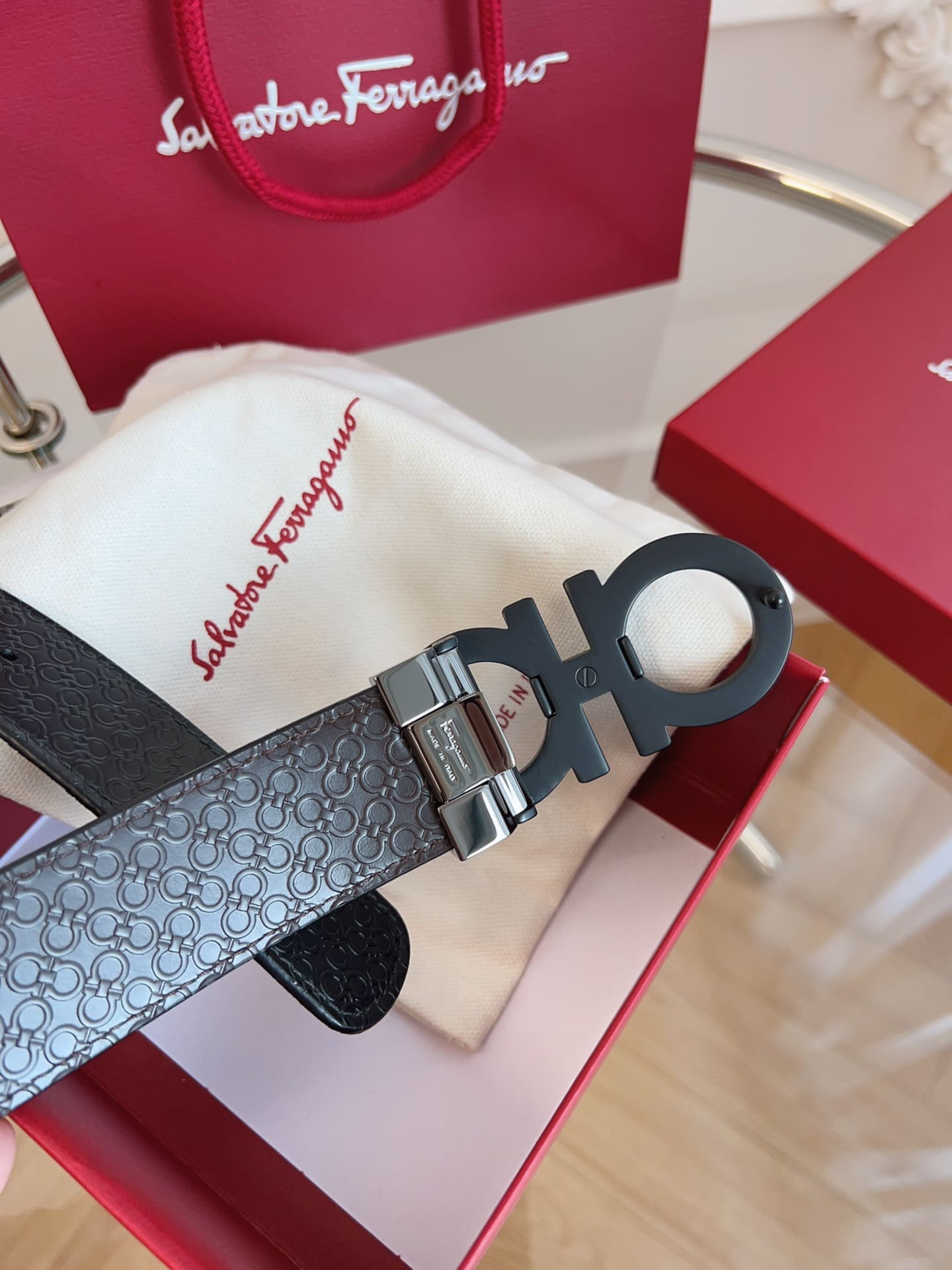 DÂY LƯNG Salvatore Ferragamo Adjustable Gancini Belt Khóa đen