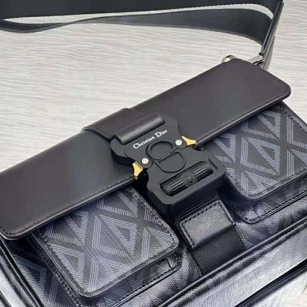 TÚI DIOR  Black CD Diamond Canvas and Smooth Calfskin