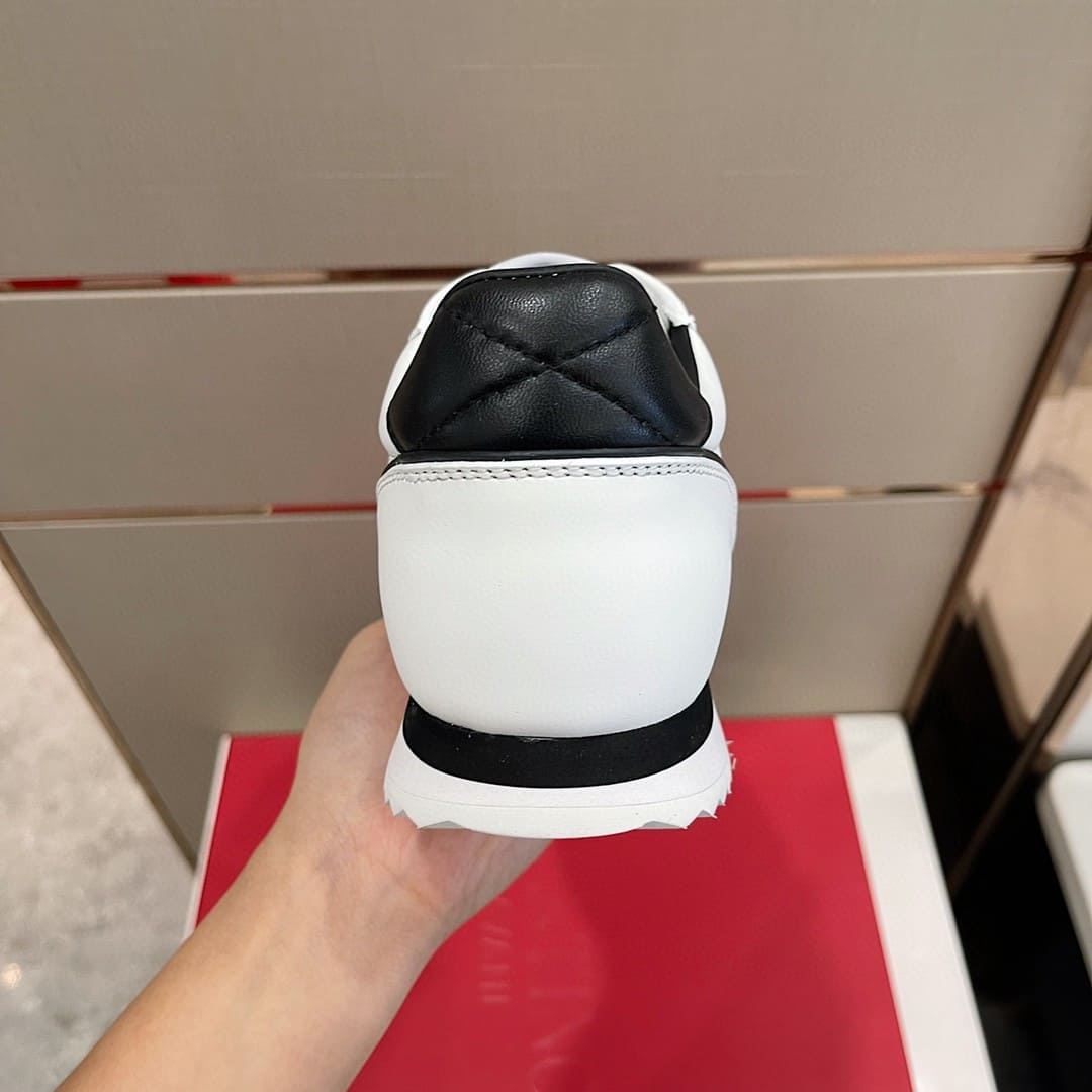 GIÀY VALENTINO GARAVANI SNEAKERS SHOES AAA