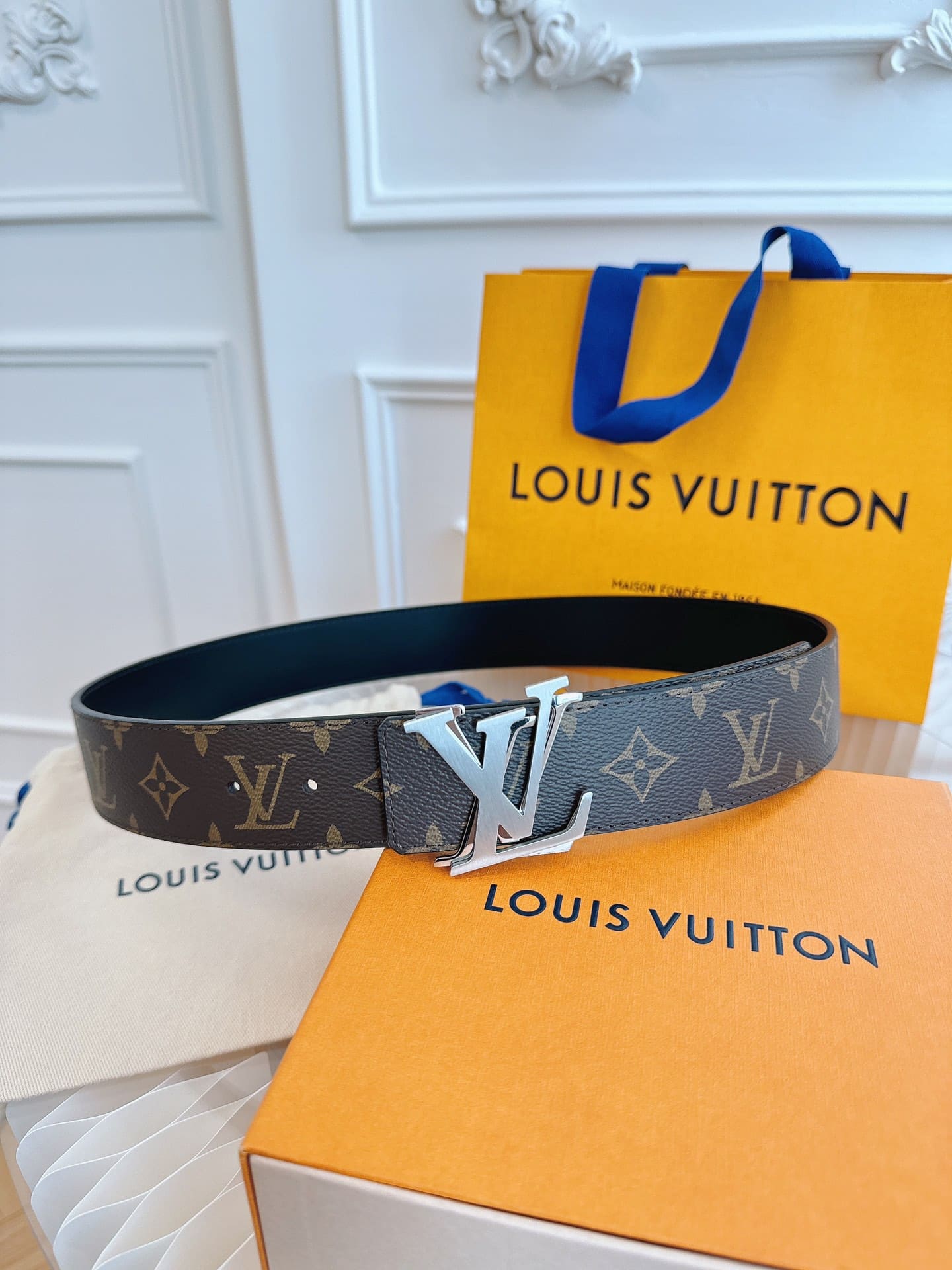 DÂY LƯNG LOUIS VUITTON DOUBLE LV BROWN MONOGRAM LEATHER Khóa bạc đỏ