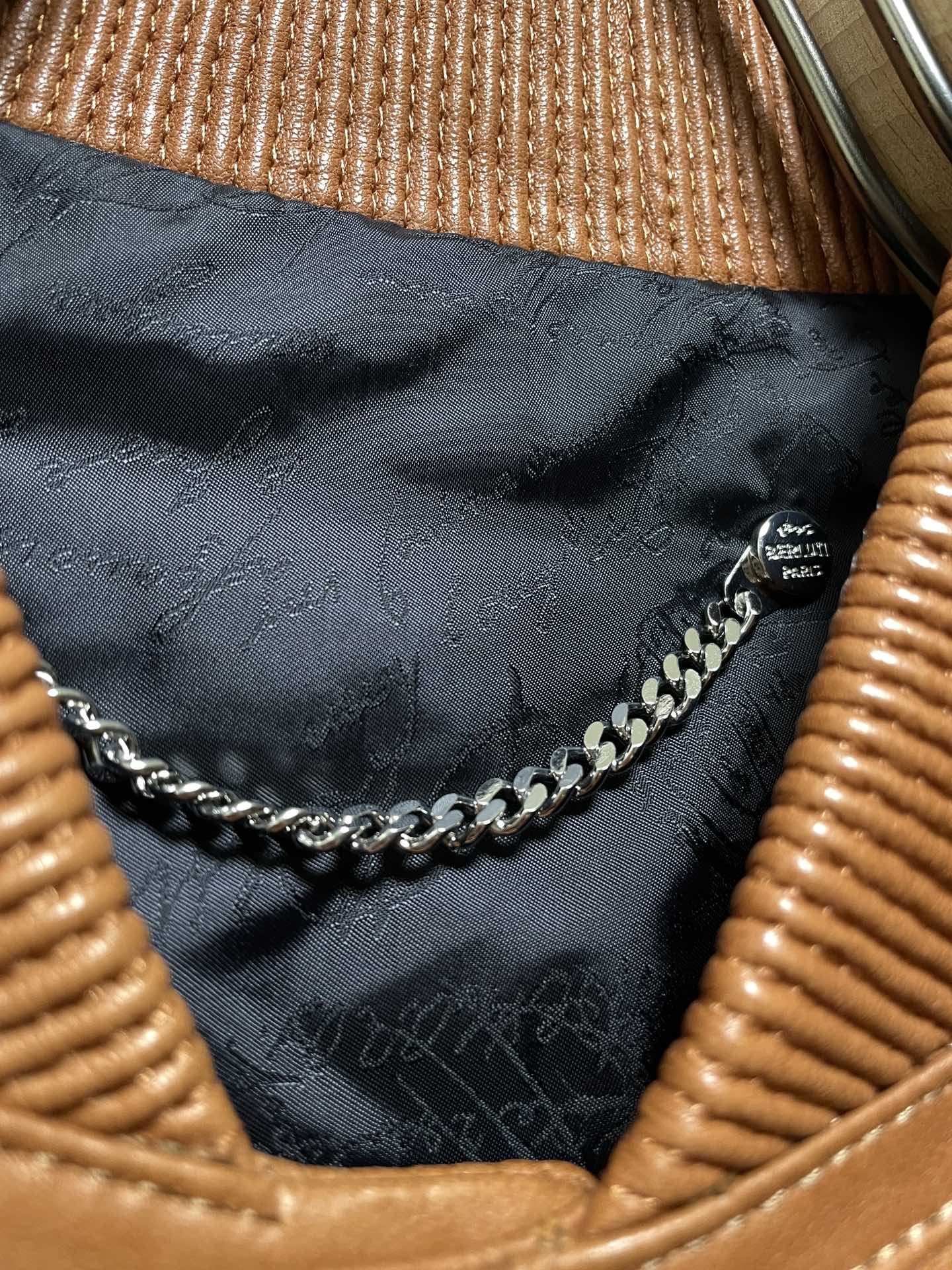 ÁO BERLUTI LEATHER JACKET AMBER