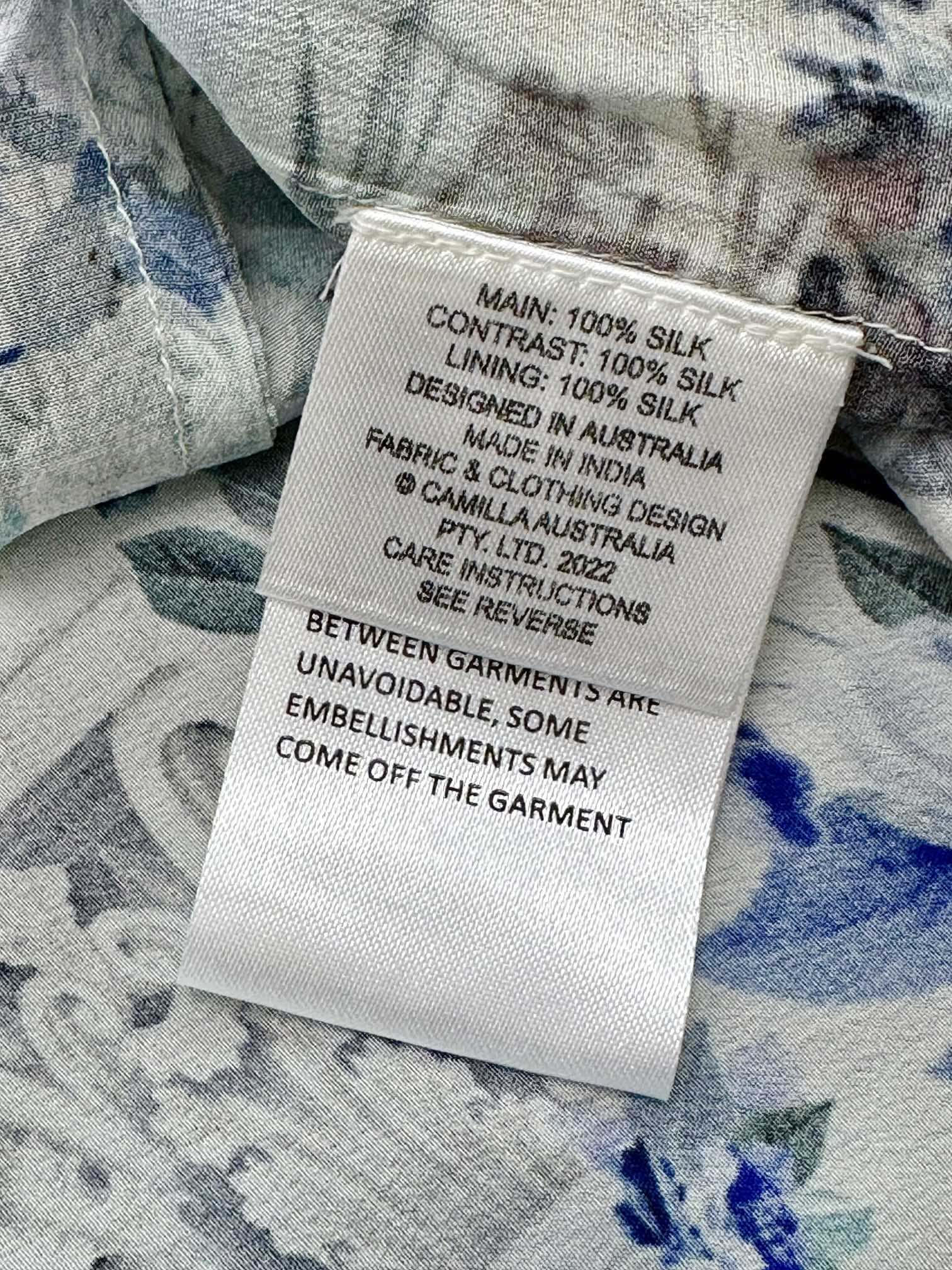 VÁY CAMILLA Silk Embellished V-Neck Maxi Dress High Classy