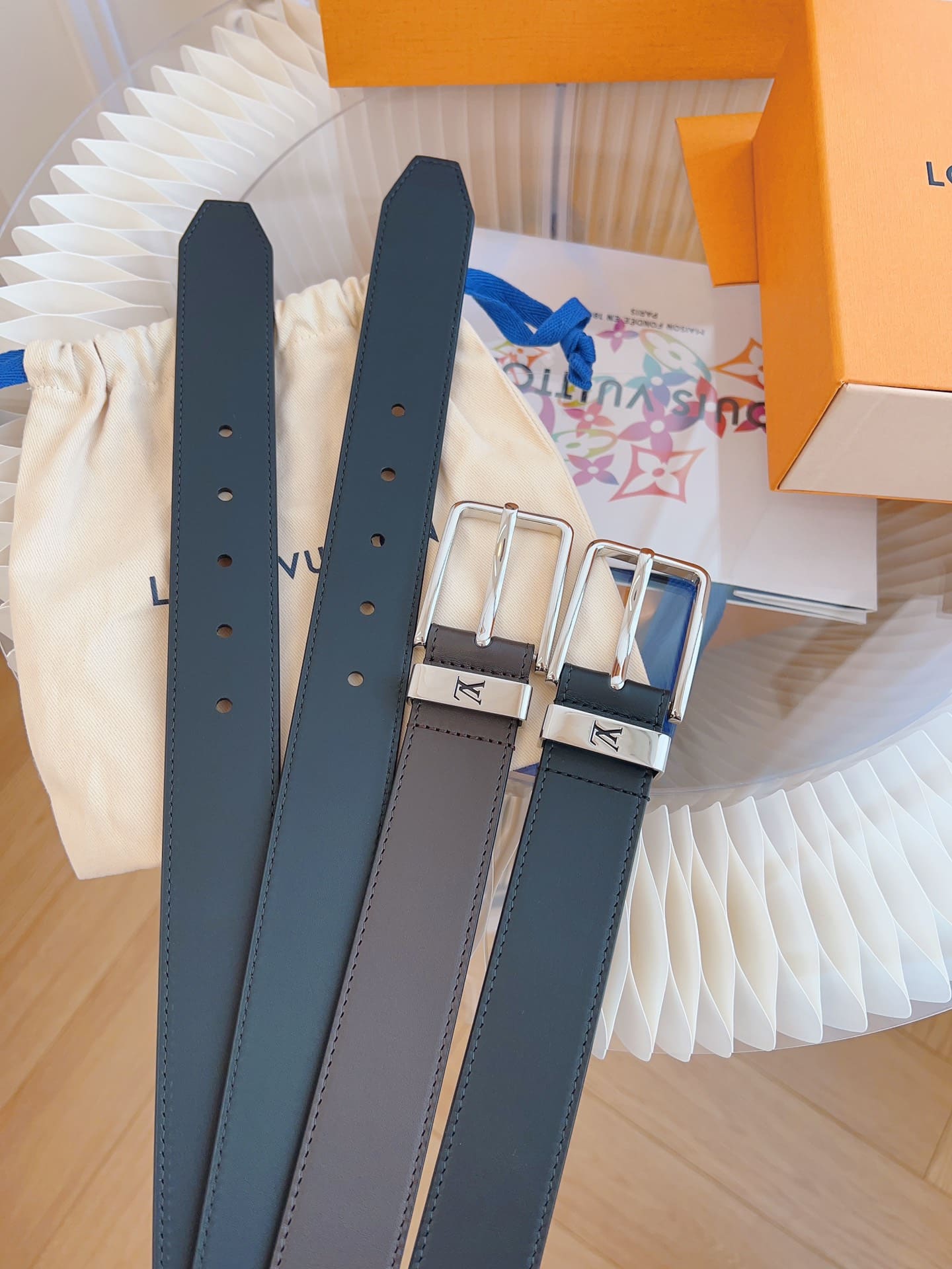 DÂY LƯNG LOUIS VUITTON BROWN CALFSKIN LEATHER Khóa bạc