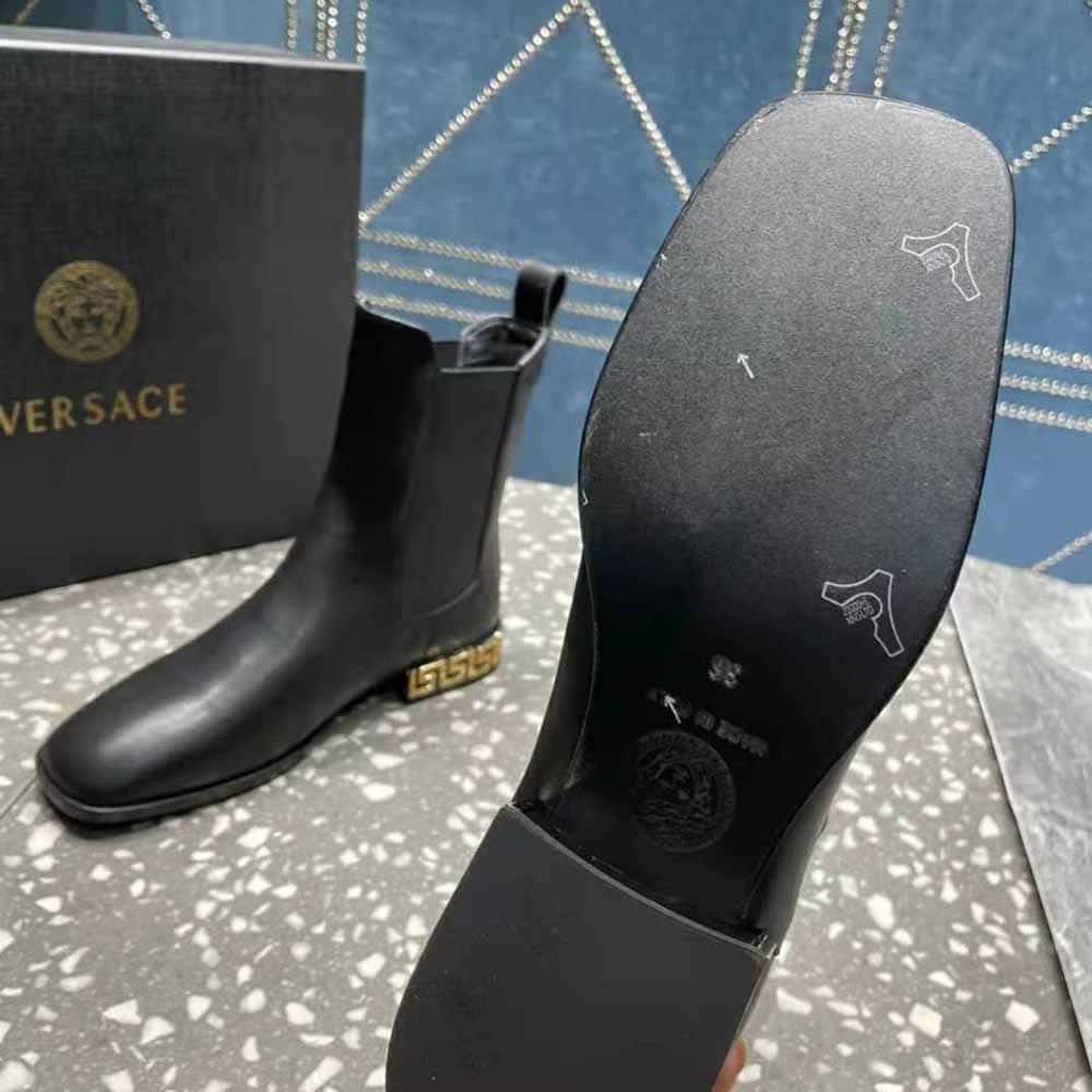 GIÀY Versace Women Greca Chelsea Boots in Calf leather-Black
