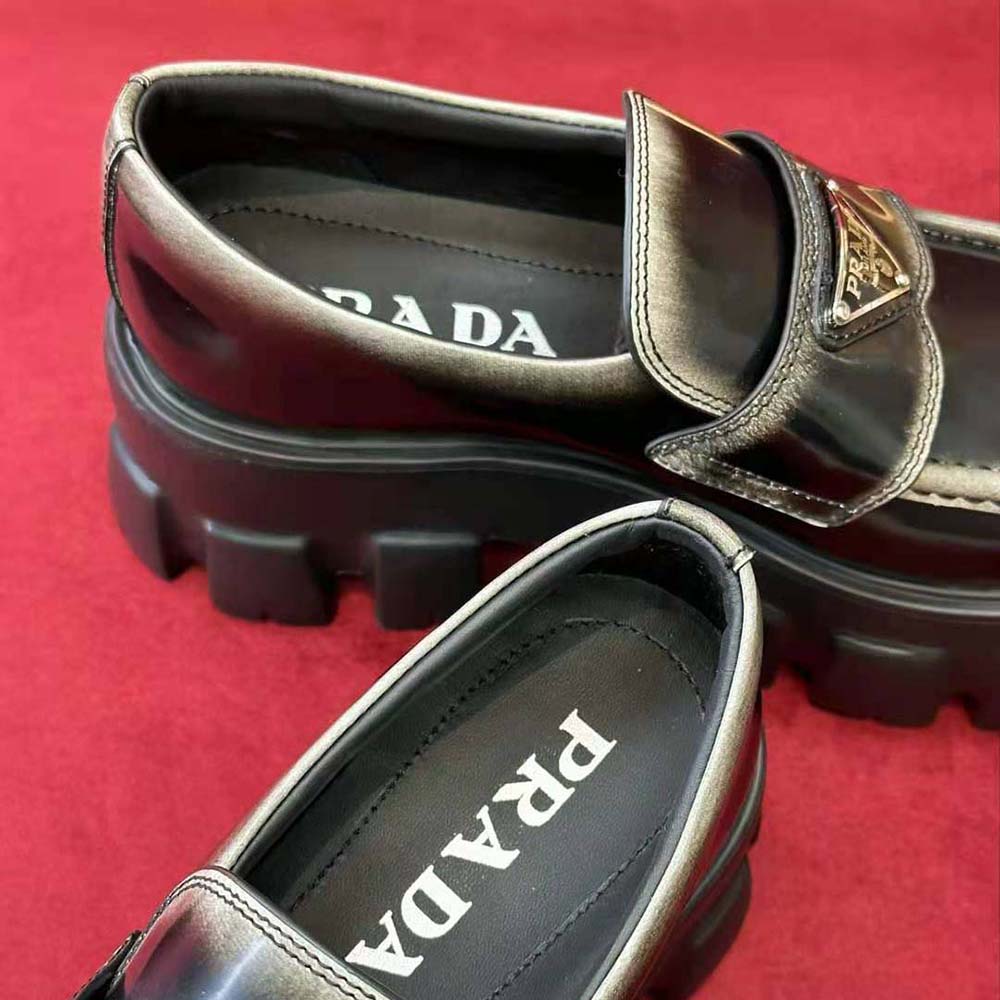 GIÀY PRADA Monolith Nuanced Brushed Leather Loafers