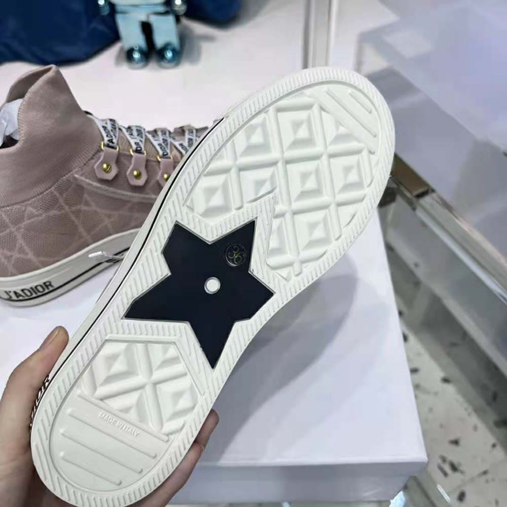 GIÀY Dior Women Walk’N’Dior Sneaker Nude Macrocannage Technical Mesh