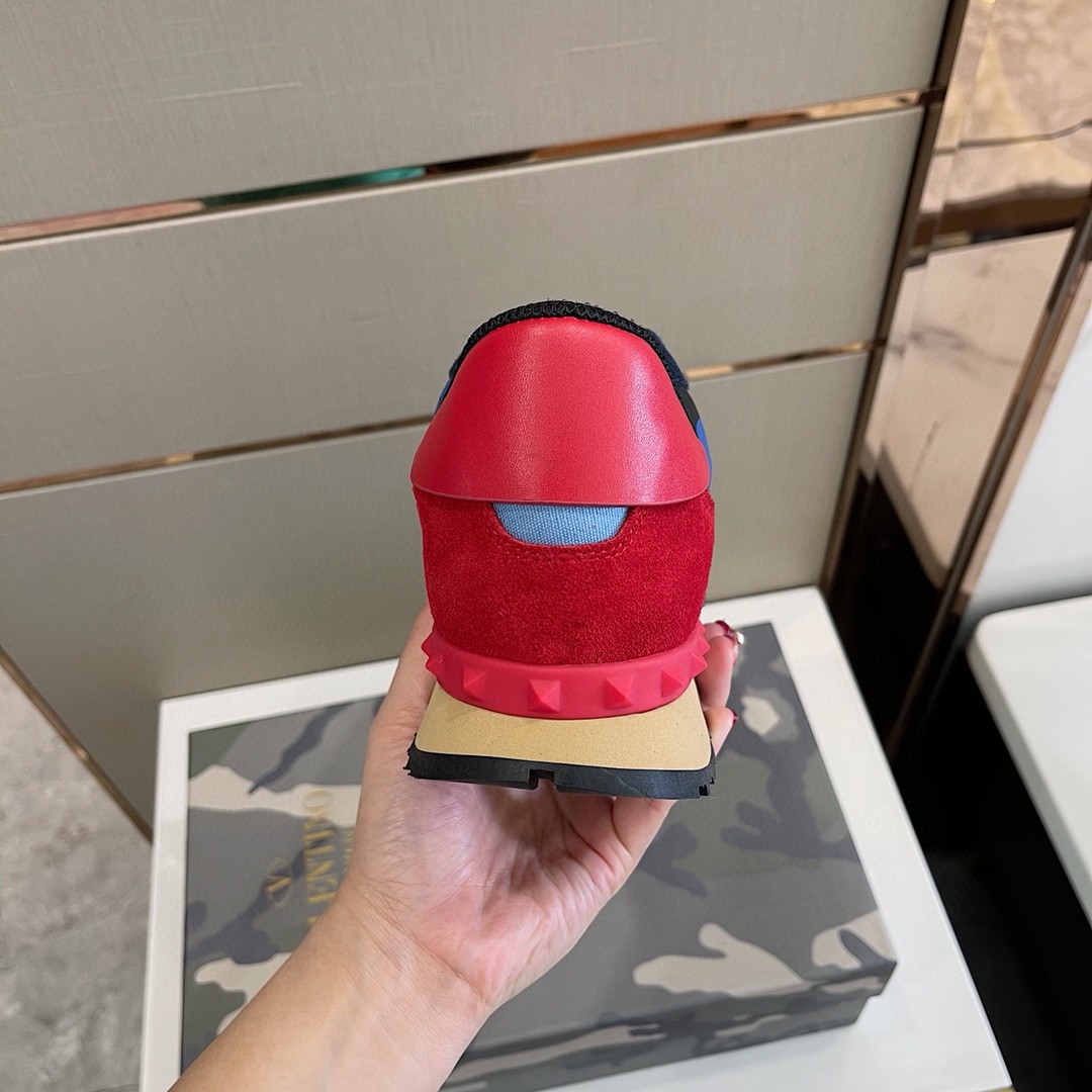 GIÀY VALENTINO STUDD LEATHER RUNNER SNEAKER SHOES AAA