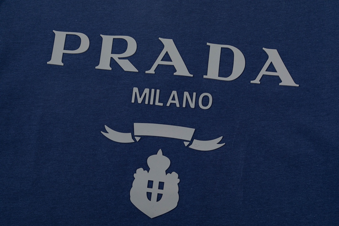 ÁO PRADA  Logo T-Shirt