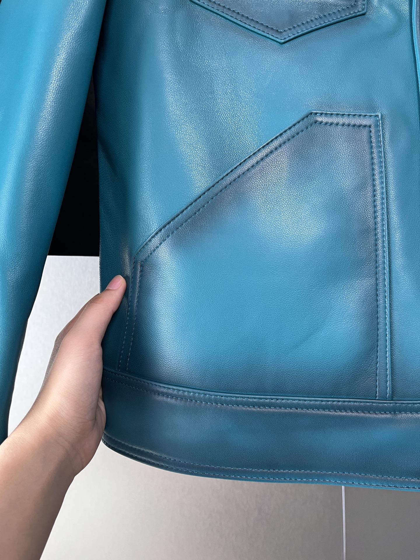 ÁO TOM FORD LEATHER JACKET