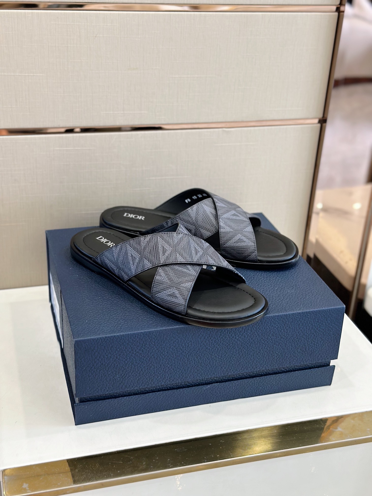 DÉP DIOR ALIAS SLIPPER