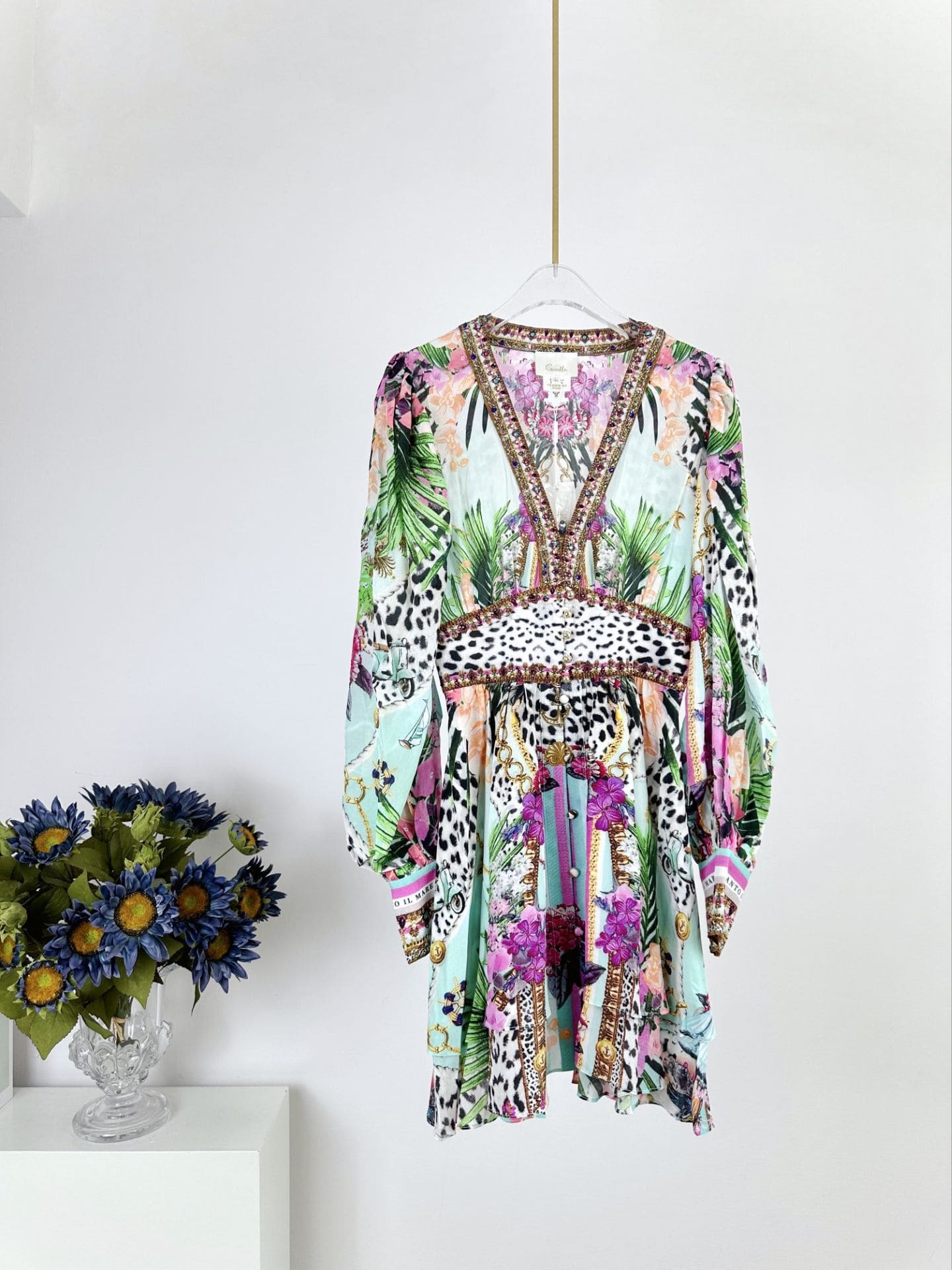 VÁY CAMILLA Silk Embellished V-Neck Midi Dress High Classy