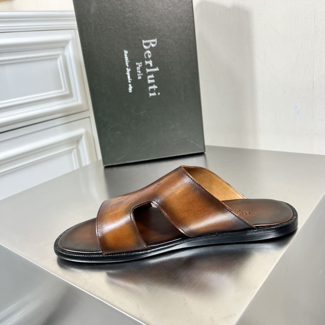 DÉP BERLUTI PATINA LEATHER SLIPPER