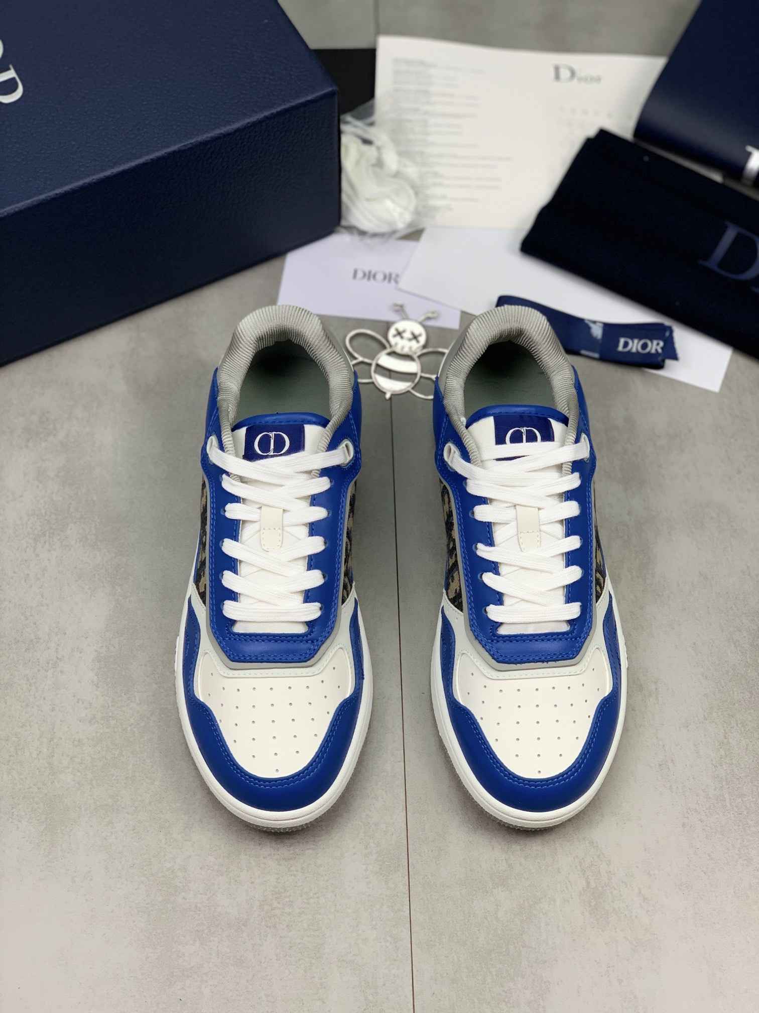 GIÀY CHRISTIAN DIOR LEATHER SNEAKER SHOES AAA