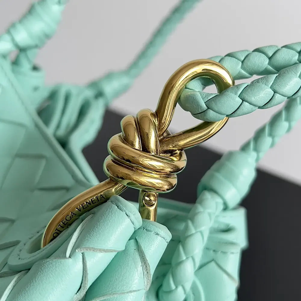 TÚI Bottega Veneta Women Small Andiamo Parachute- Green oasis