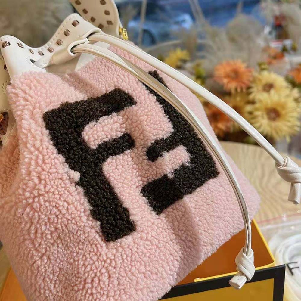 TÚI Fendi Women Mon Tresor Pink Sheepskin Mini-Bag