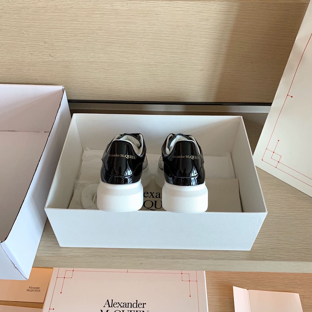 GIÀY ALEXANDER MCQUEEN SNEAKERS SHOES AAA UNISEX NAM VÀ NỮ DA BÊ HẢO HẠNG