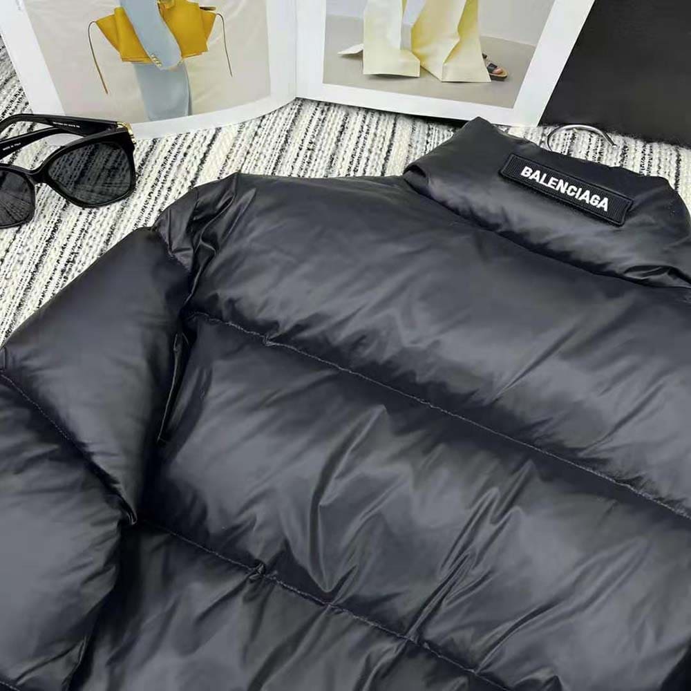 ÁO Balenciaga Women Shrunk Puffer in Black Technical Micro Faille