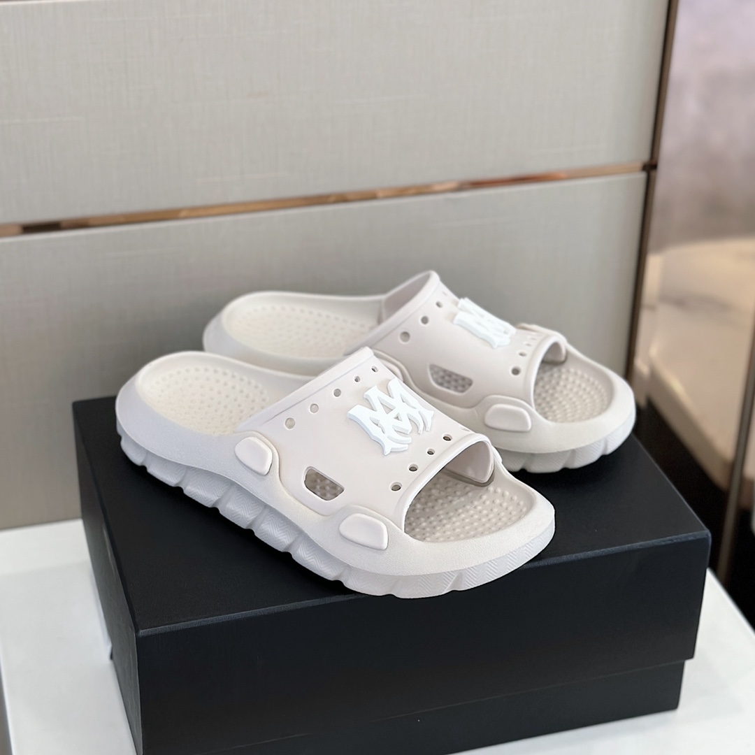 DÉP AMIRI AM LOGO SLIPPER