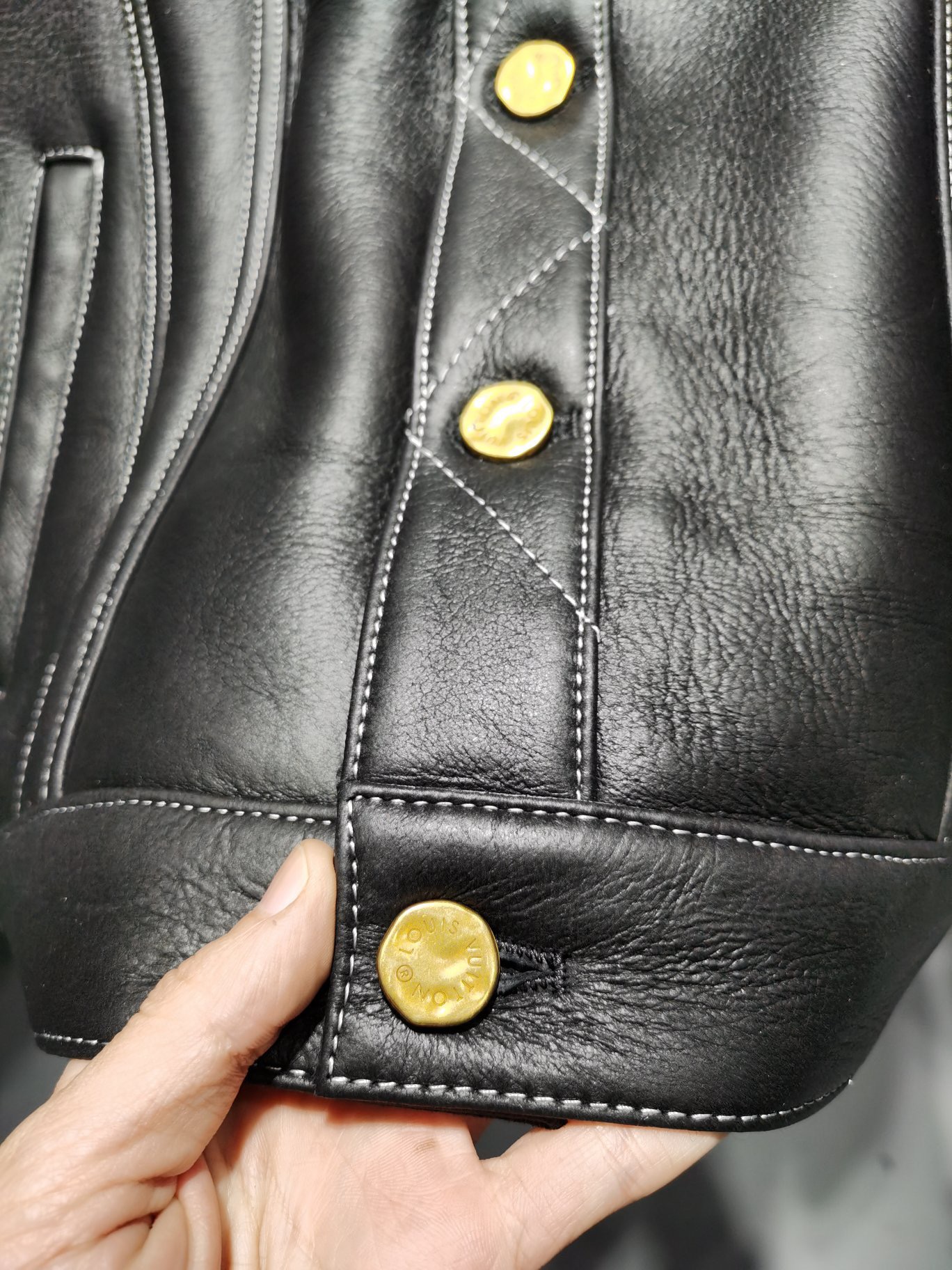 ÁO LOUIS VUITTON FUR LEATHER JACKET