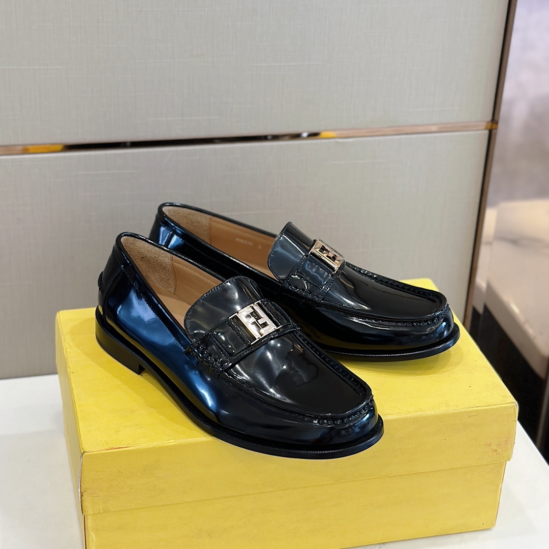 GIÀY FENDI LOAFER SHOES AAA