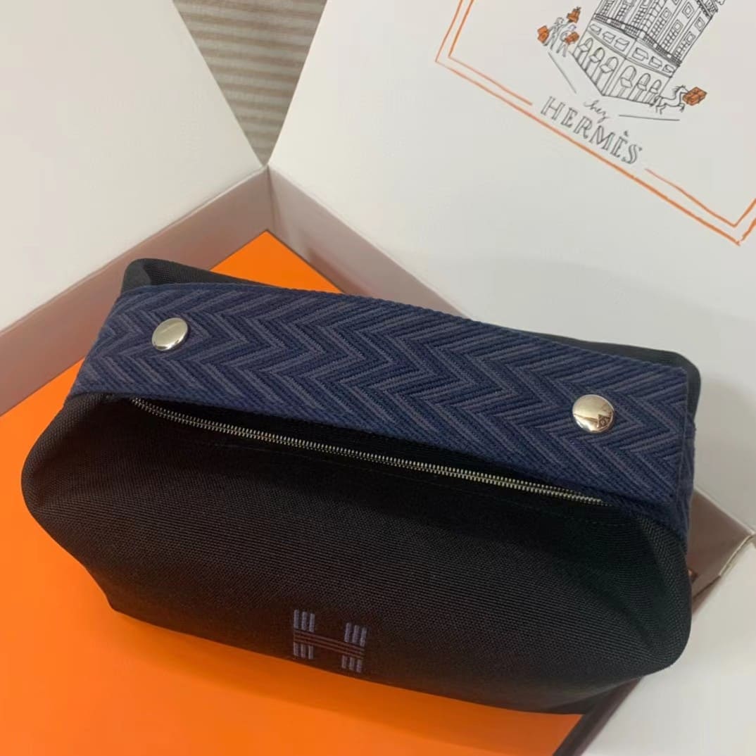 TÚI HERMES TROUSSE DE TOILETTE BRIDE A BRAC PM H MÀU ĐEN