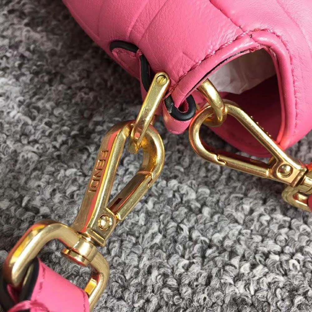 TÚI Fendi Women Iconic Baguette Leather Bag in Medium Size-Pink