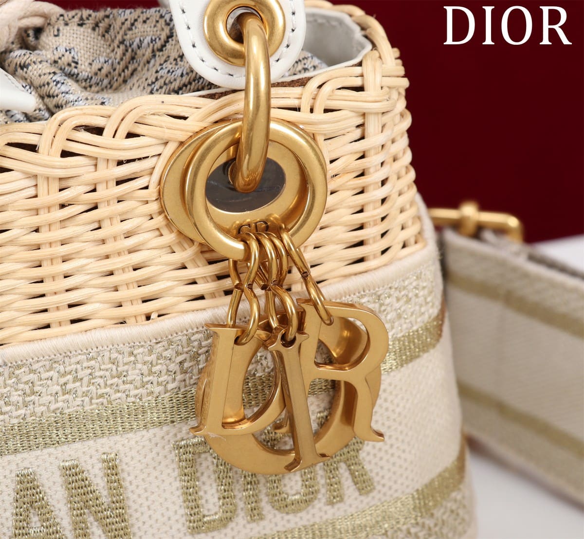 TÚI Dior Women Mini Lady Dior Bag Natural Wicker and Cream Dior Oblique Jacquard dệt tay bằng liễu gai