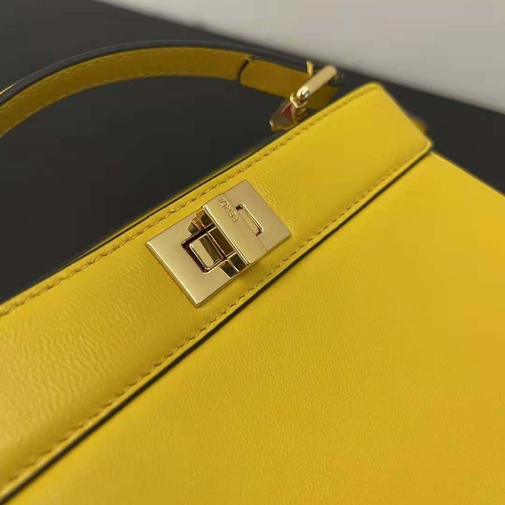 TÚI Fendi Women Peekaboo ISeeU Petite Yellow Padded Nappa Leather Bag