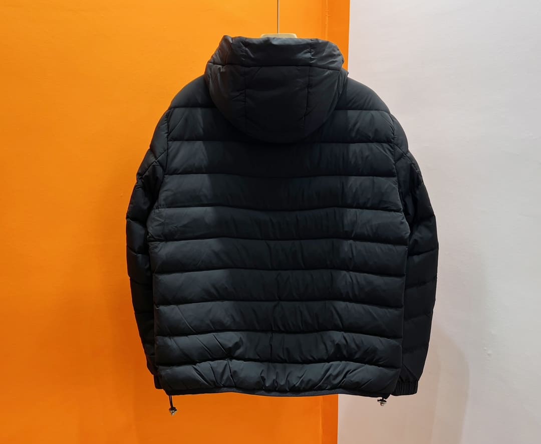 ÁO TOM FORD BLACK DOWN JACKET